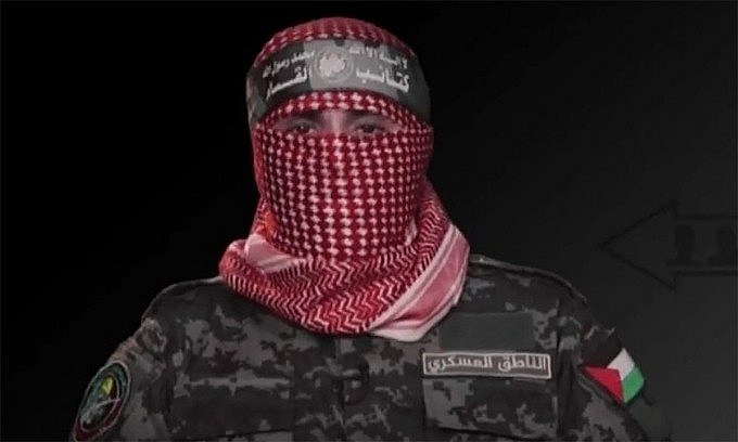 Phát ngôn viên cánh vũ trang của Hamas Abu Obeida trong tuyên bố ngày 16/10. Ảnh: Times of Israel