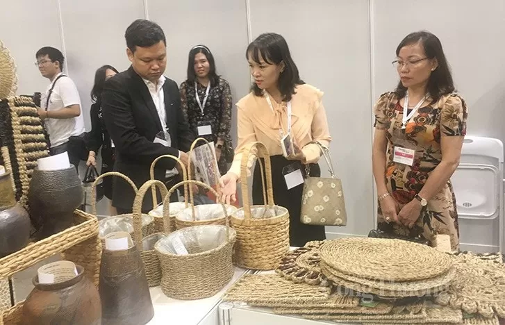 Mở thị trường, tăng giá trị cho hàng thủ công mỹ nghệ