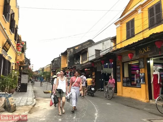 Vẻ đẹp phố cổ Hội An khiến khách du lịch siêu lòng