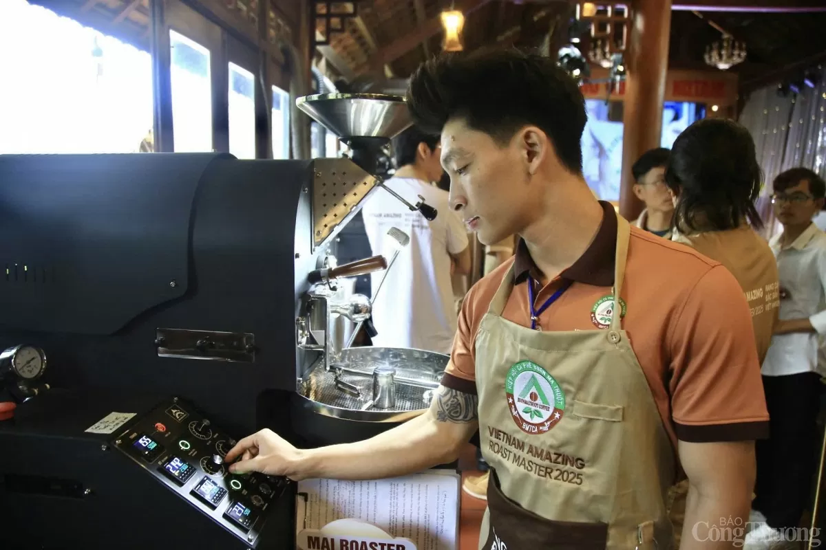Khai mạc Cuộc thi Rang cà phê đặc sản Việt Nam 2025 Khai mạc Cuộc thi Rang cà phê đặc sản Việt Nam 2025