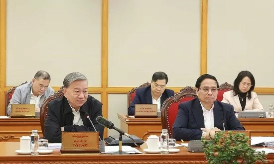Tổng Bí thư: Chuyển đổi số là