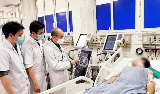 Dịch sởi trở lại: Đã có người lớn tử vong