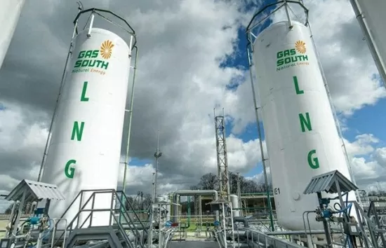 Giá LNG giao ngay tại châu Á thấp nhất trong 8 tháng