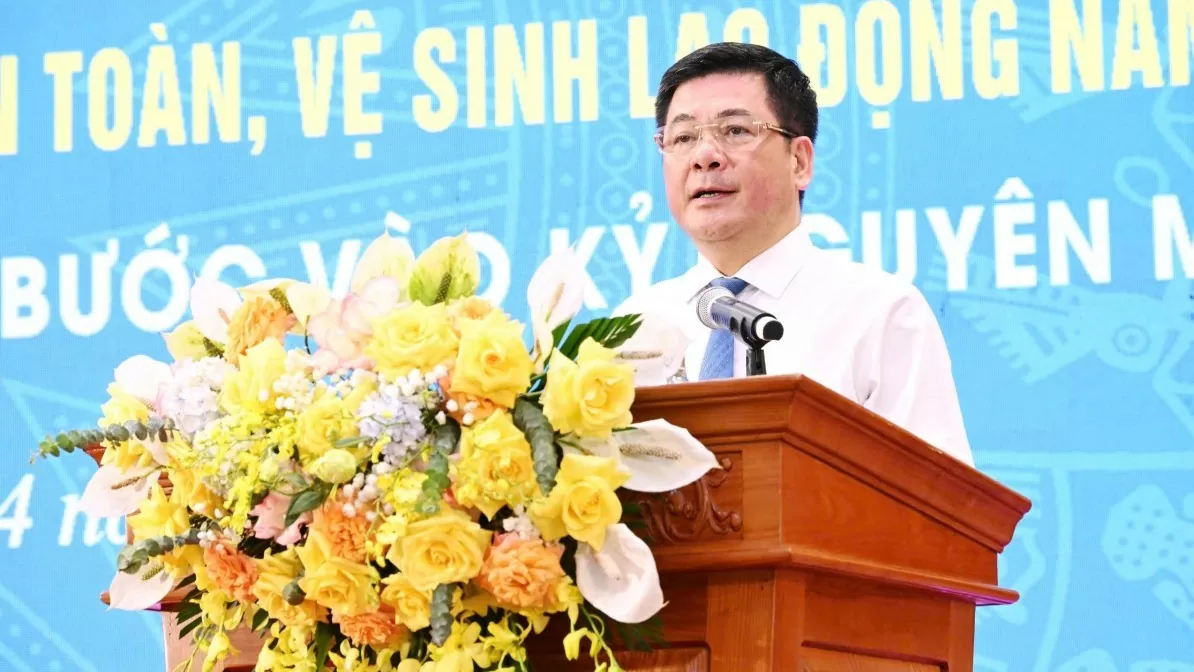 Bộ trưởng Nguyễn Hồng Diên: Đổi mới tổ chức công đoàn, lấy đoàn viên làm trung tâm