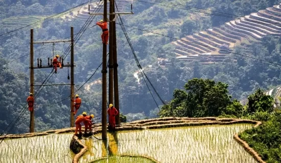 Hạ tầng điện đồng bộ, nông thôn mới đổi thay từng ngày