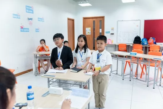 Học sinh miền Trung thi hùng biện về trí tuệ nhân tạo