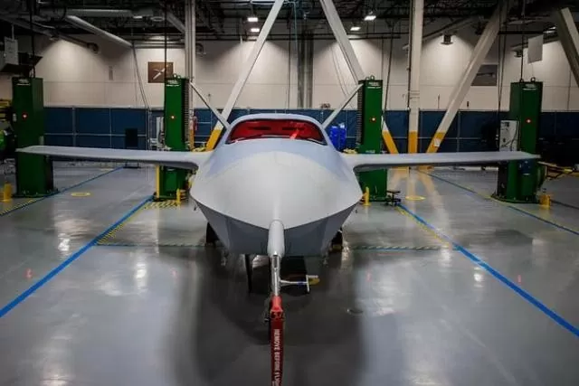 Mỹ chuẩn bị giới thiệu 'đồng đội' của F-35 và F-22