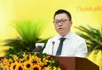 chu tich hoi nha bao nguoi lam bao phai thap sang ngon lua doi moi sang tao