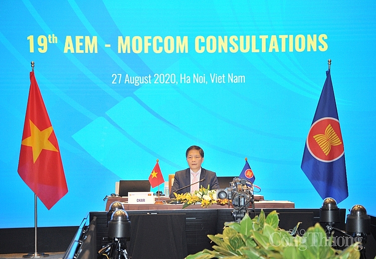 Tăng cường hợp tác trong khuôn khổ FTA và chung vai chống lại đại dịch